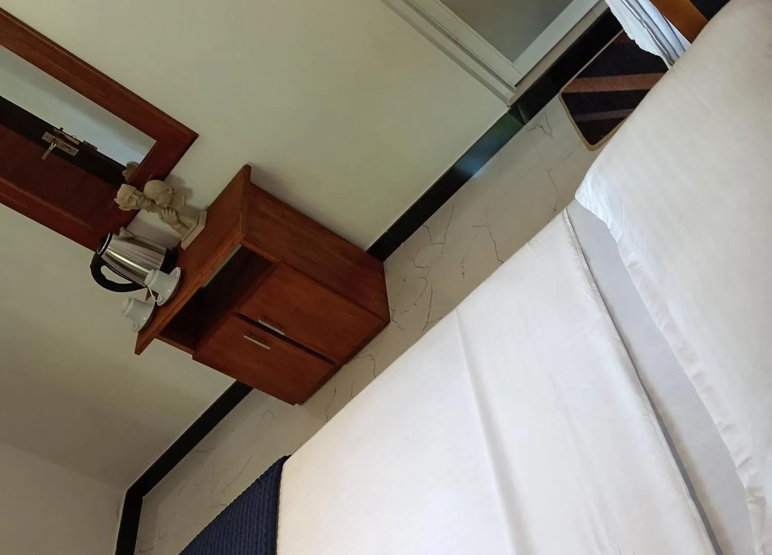 Urban Lodge كاندي بيت ضيافة