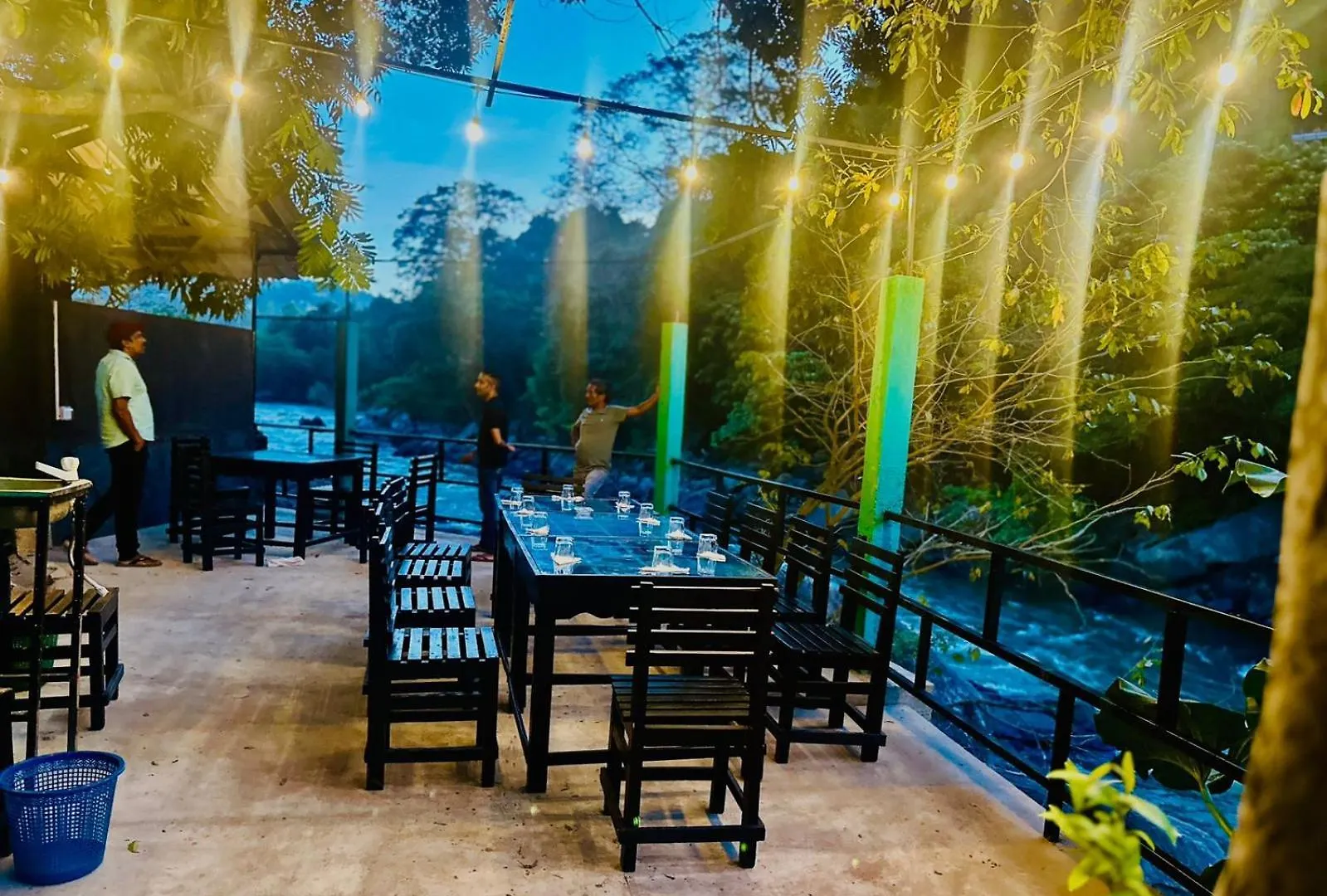 Urban Lodge كاندي
